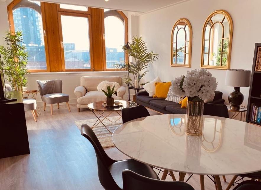 Spacious 2 Bedroom City Pad In Old Street London Ngoại thất bức ảnh